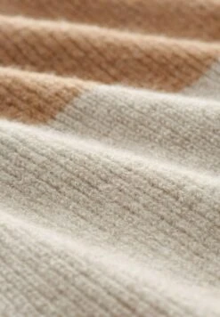 TOM TAILOR Denim Vest - Cinnamon Brown Melange -Tom Tailor Winkel e9b60205fc5e48c28cb07fa8f0b3efd7