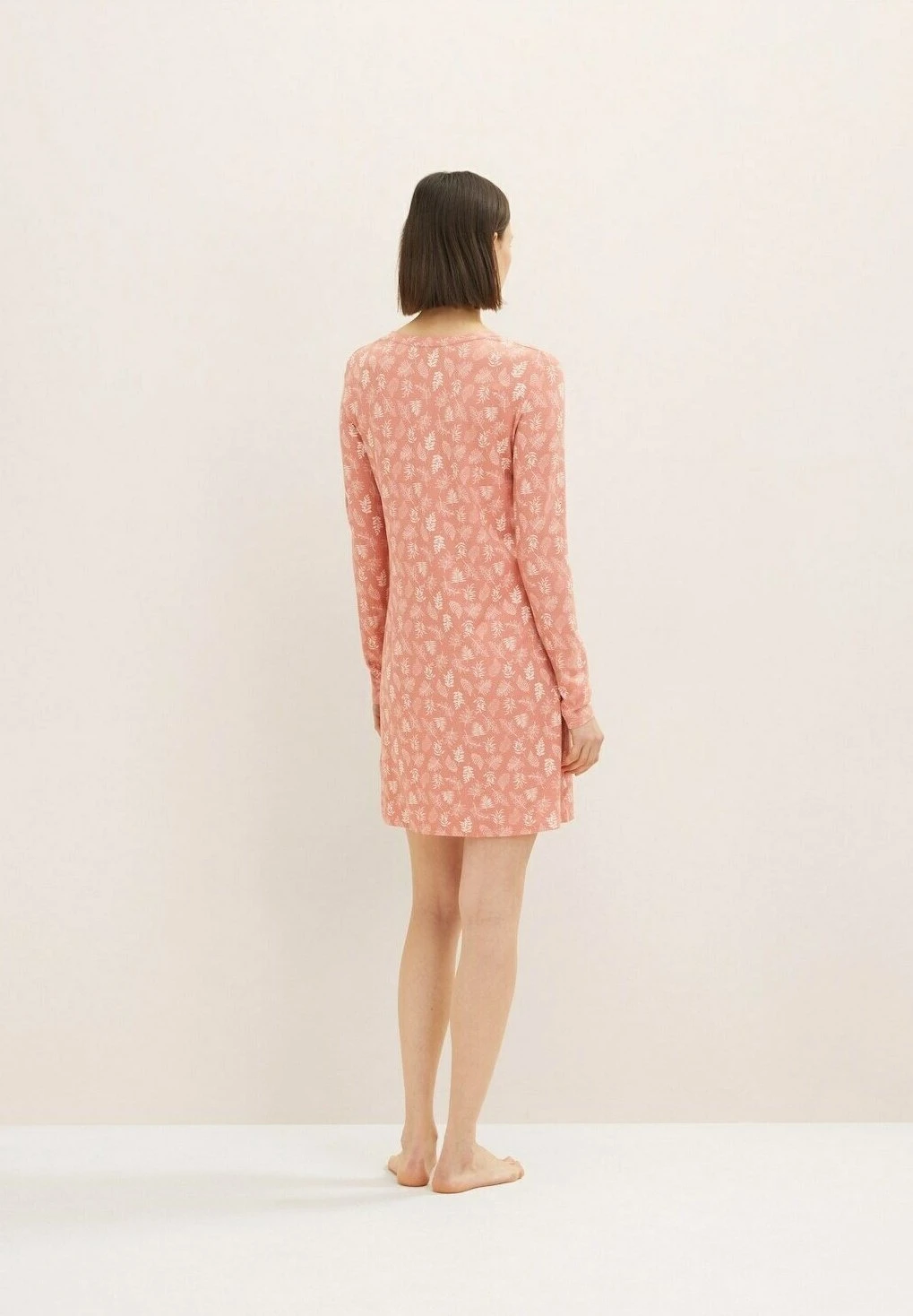 Tom Tailor Bodywear Gemustertes- Nachtjapon - Rot Hell Allover 5 Tom Tailor Bodywear Gemustertes- Nachtjapon - Rot Hell Allover - Afbeelding 3