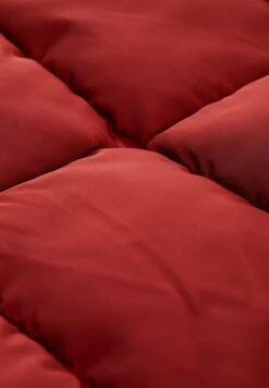 Tom Tailor Gesteppter - Winterjas - Dark Maroon Red -Tom Tailor Winkel ef8a90c3d45c4d9e908dacddf38eb46e