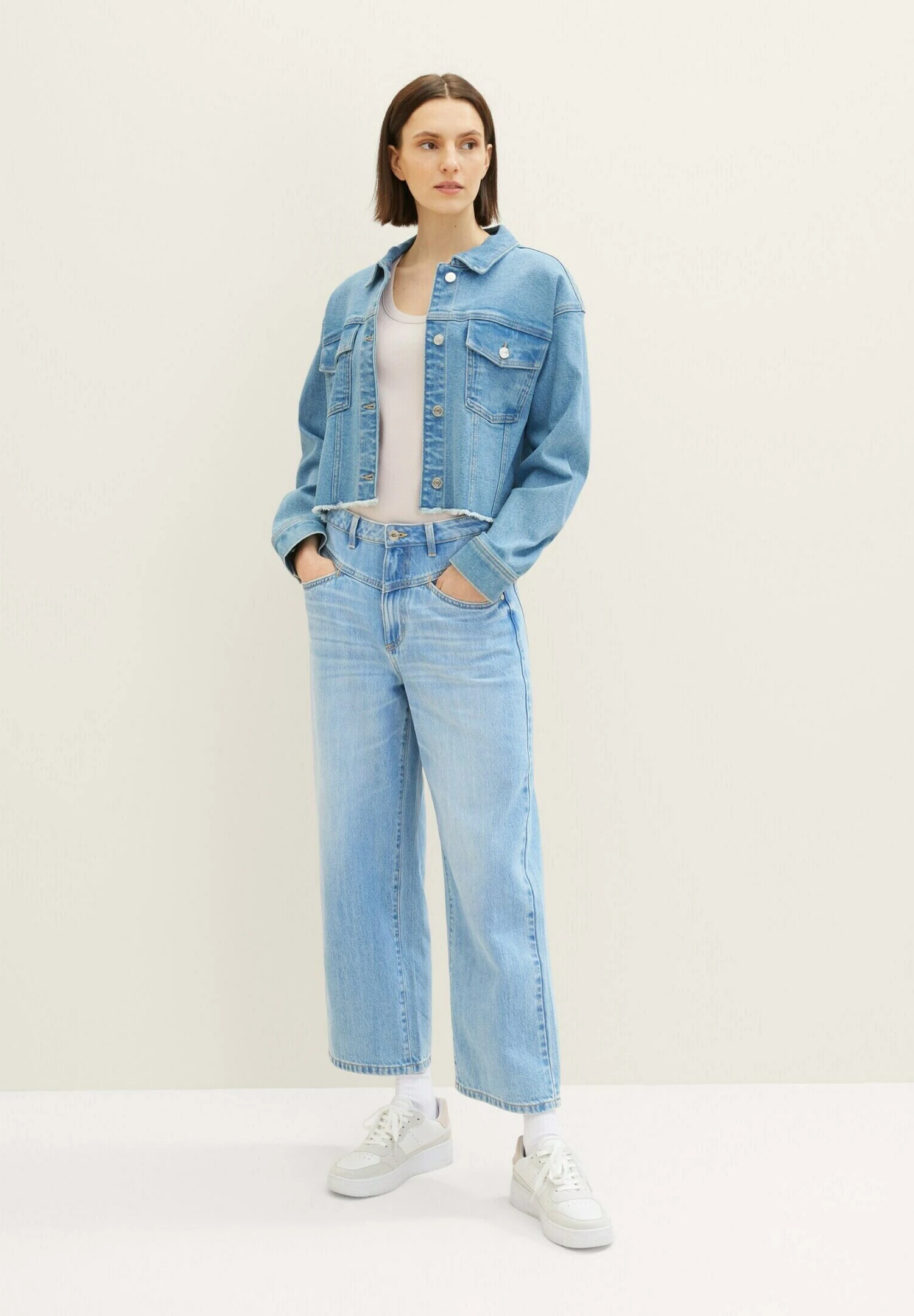 Tom Tailor Mit Struktur - Top - Clouds Grey 4 Tom Tailor Mit Struktur - Top - Clouds Grey - Afbeelding 2