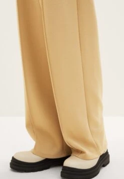 TOM TAILOR Denim Trainingsbroek - Brown Rice -Tom Tailor Winkel f2830aff4cee4c35beaf2e166f0f45a6