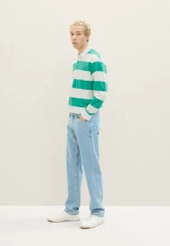 TOM TAILOR Denim Straight Leg Jeans - Clean Bleached Blue Denim -Tom Tailor Winkel fc4a7c739ce34a1da58a0fc8fa35525f