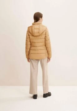 Tom Tailor Winterjas - Soft Light Camel -Tom Tailor Winkel fc9b9353d38144818d92a6f4aa26b5db