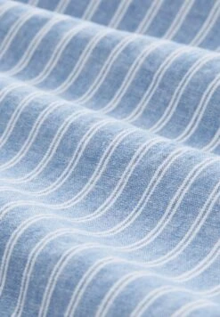 TOM TAILOR Denim Gemusterte Bermuda - Shorts - Blue White Stripe -Tom Tailor Winkel fdf2b8f75d49406784a0202fac30b614