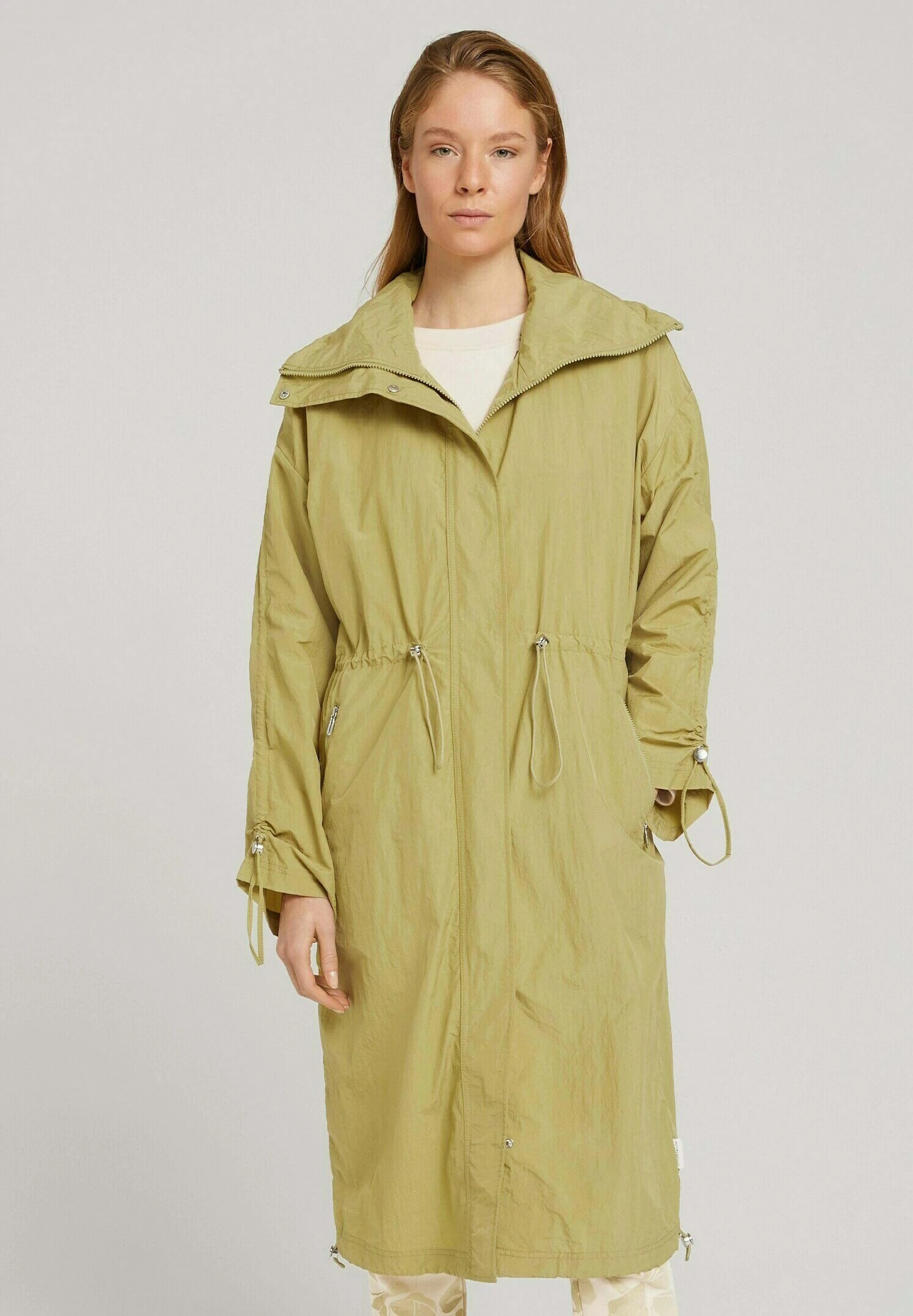 Tom Tailor Regular Fit Mit Langen Ärmeln Mit Turn-Up-Option - Parka - Moderate Olive 3 Tom Tailor Regular Fit Mit Langen Ärmeln Mit Turn-Up-Option - Parka - Moderate Olive