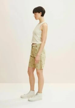 Tom Tailor Shorts - Green Print Leaf Design -Tom Tailor Winkel ffb05318d82e4ce3866f4083105a628d